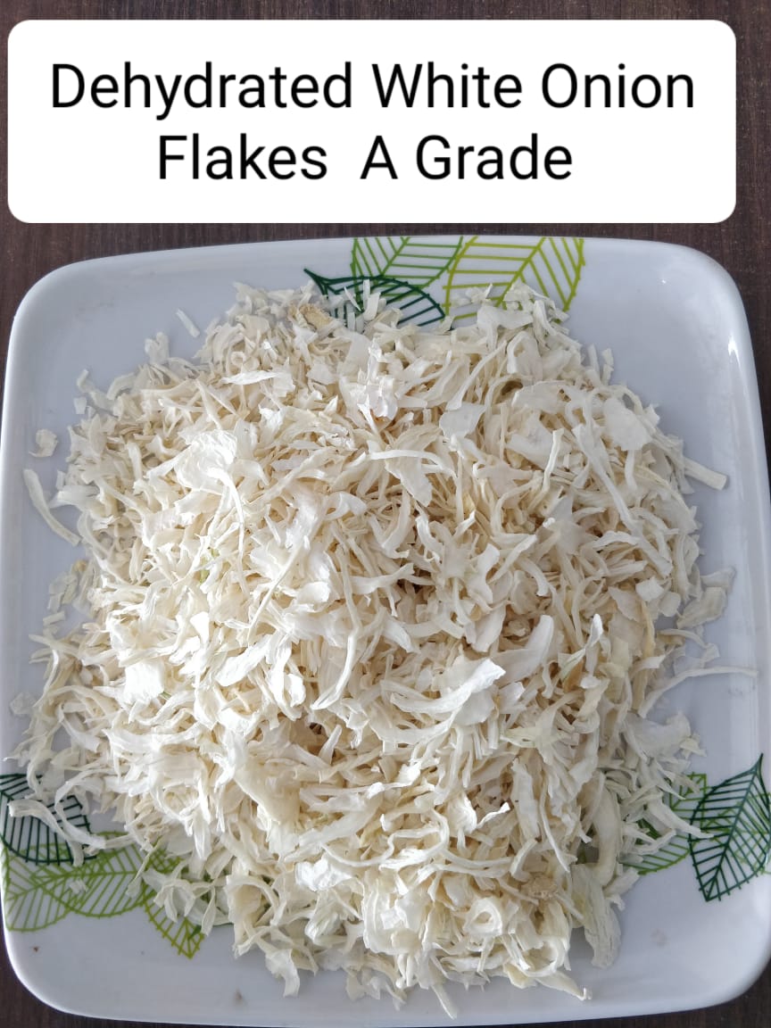 Dehydrated White Onion Flakes Manufacturer Exporter Mahuva Bhavnagar Gujarat India